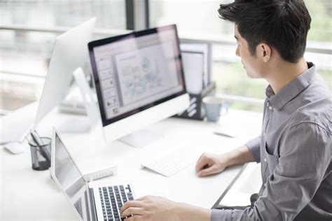 thisvid office|User.